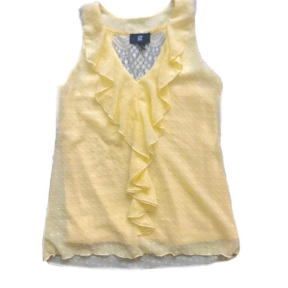 IZ Byer- 🌟Yellow Ruffled Blouse🌟 Size Small- Great for Work or Casual Wear - Picture 1 of 2